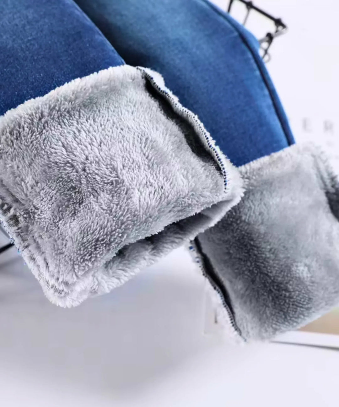 Women's Fleece-Lined Skinny Jeans