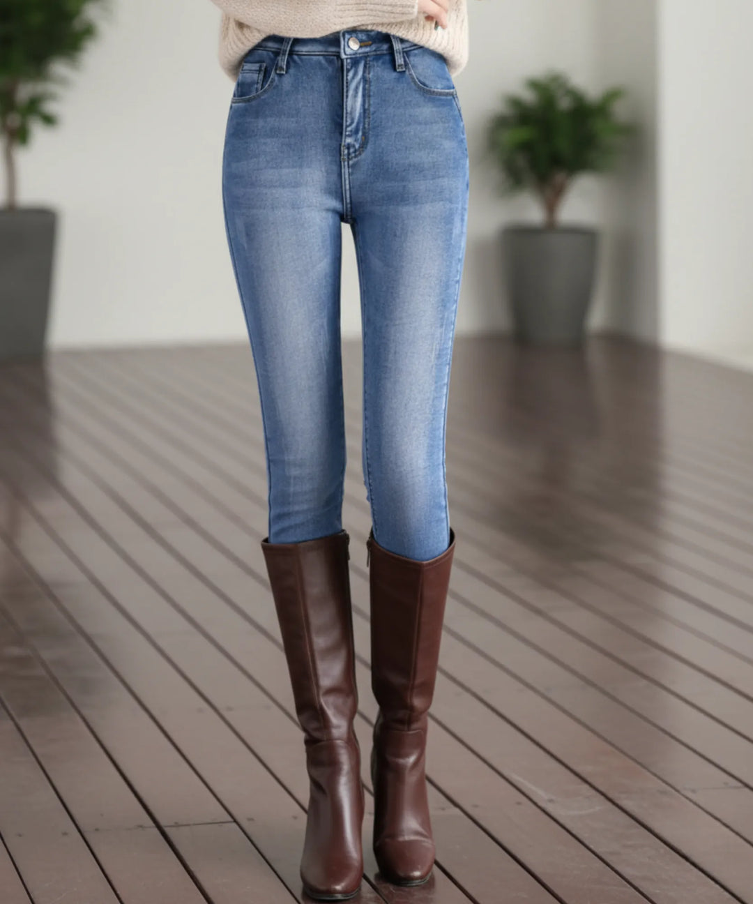 Women's Fleece-Lined Skinny Jeans