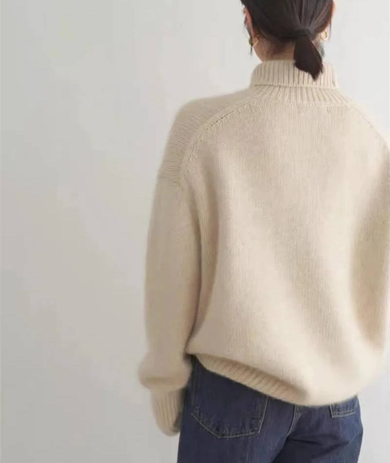 Women's Oversized Cashmere-Blend Turtleneck Sweater