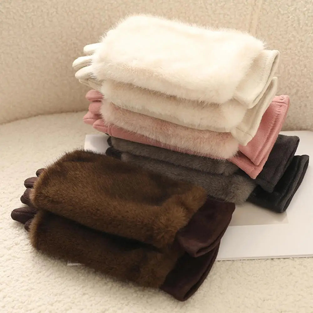 Women's Touchscreen Gloves with Faux Fur Cuffs