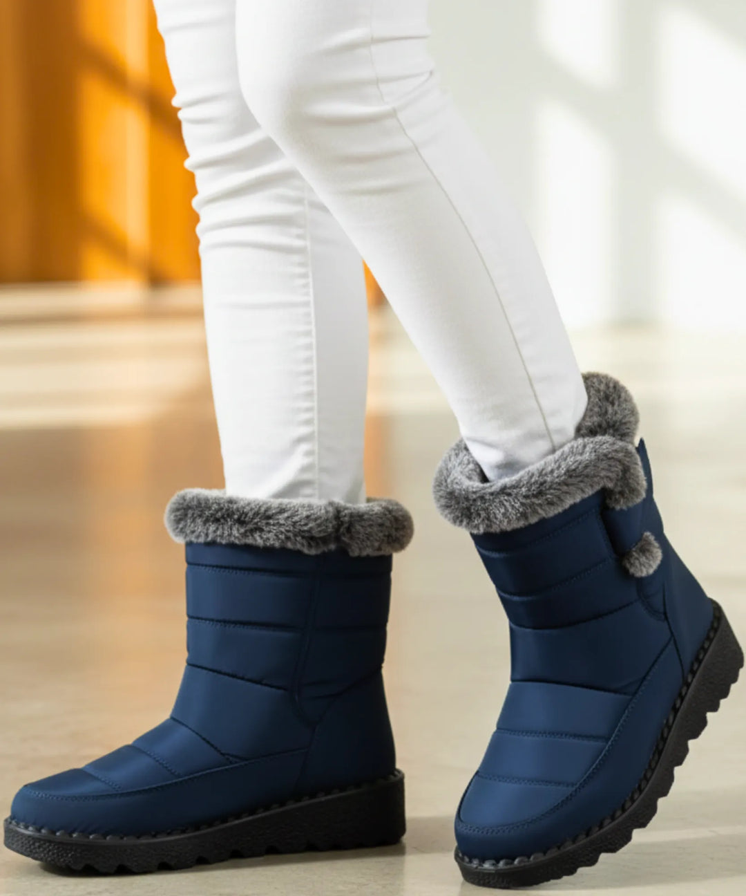 Women's Waterproof Fleece-Lined Snow Boots with Strap
