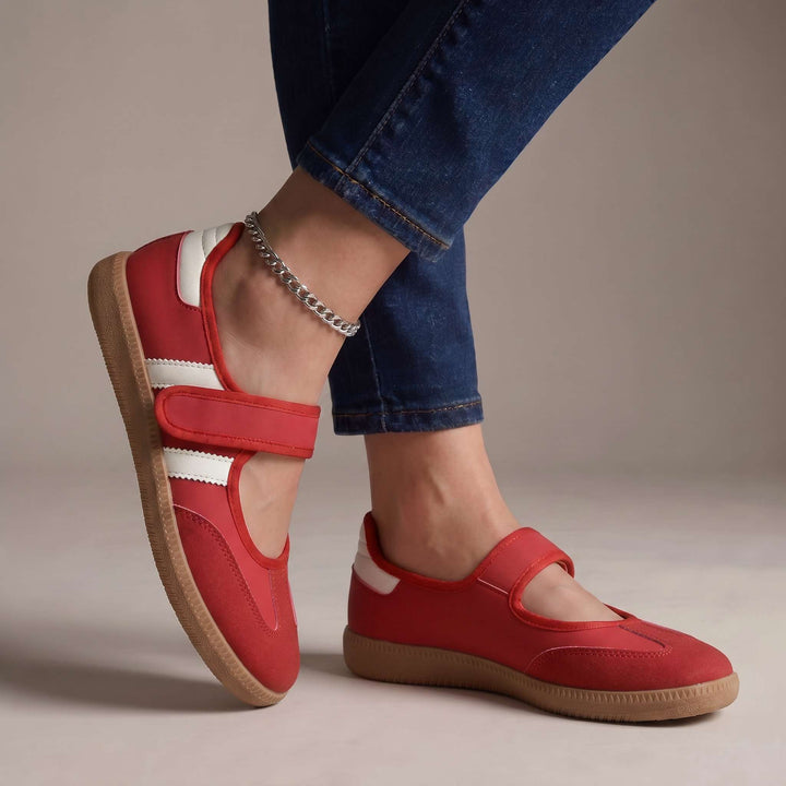 Velisse | Women's Velcro-Strap Comfort Flats