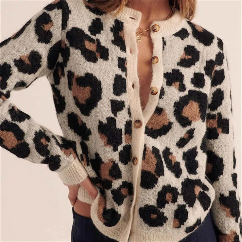 Signe | Women's Leopard Print Crew Neck Cardigan