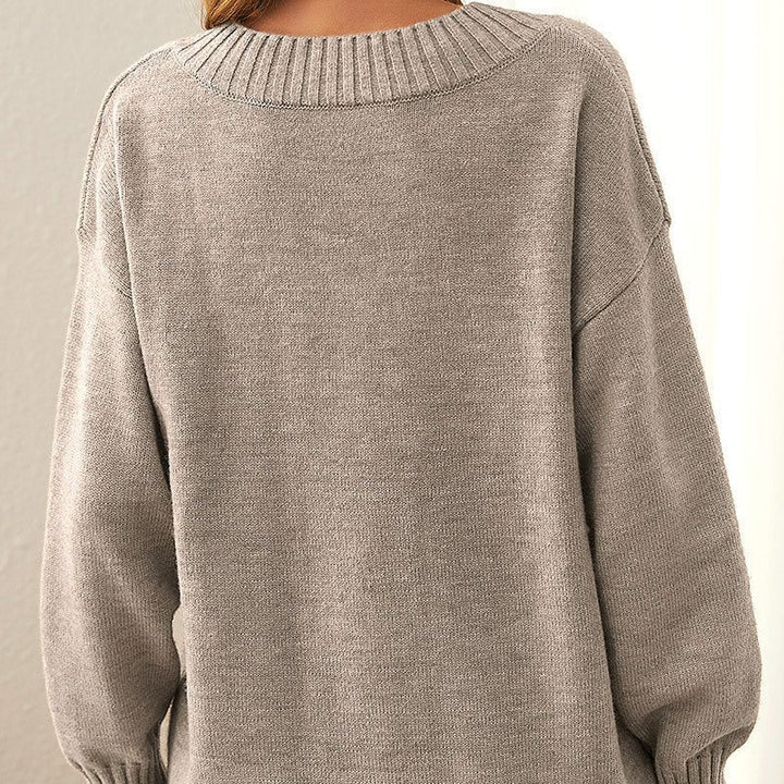 Loredana | Women's Ribbed Knit Pullover with V-Neck