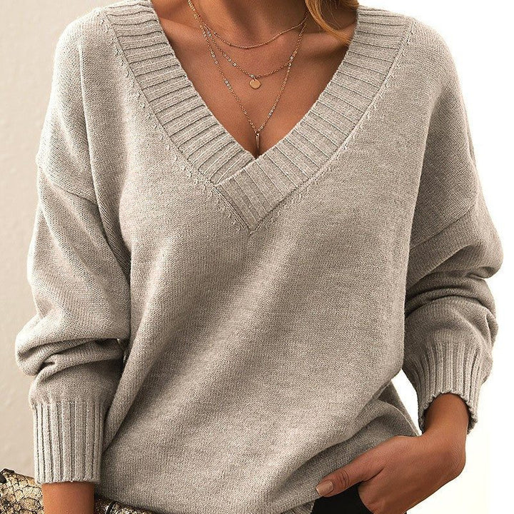 Loredana | Women's Ribbed Knit Pullover with V-Neck