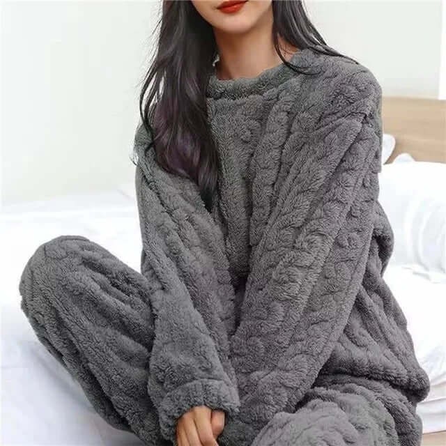 Mirte Textured Fleece Pajama Set - image 3