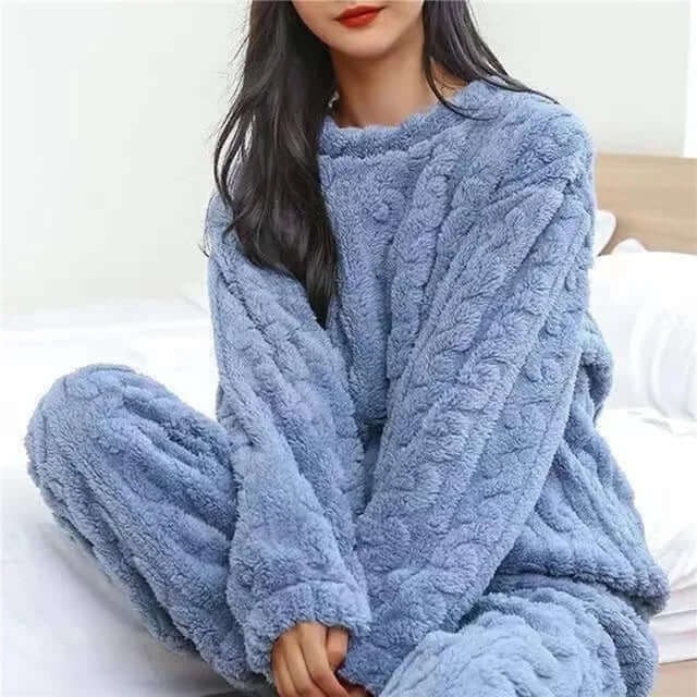 Mirte Textured Fleece Pajama Set - image 4