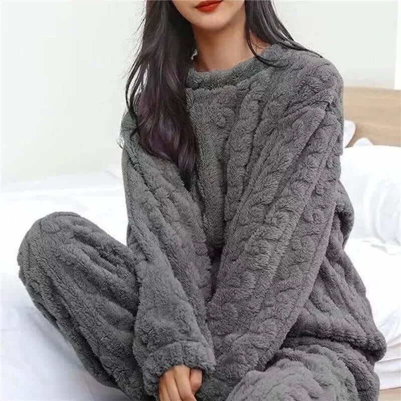 Mirte Textured Fleece Pajama Set - image 6