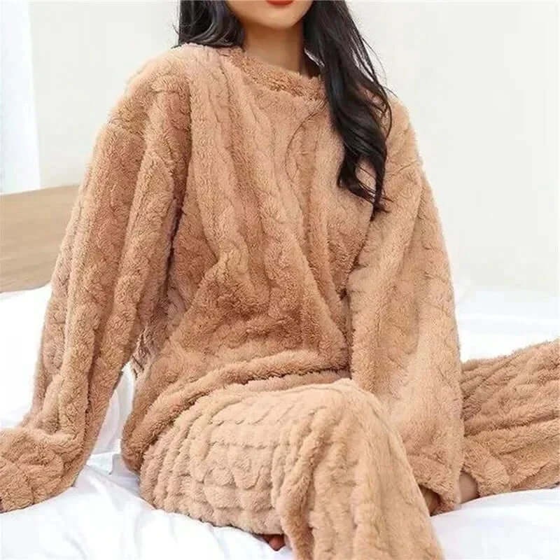Mirte Textured Fleece Pajama Set - image 7