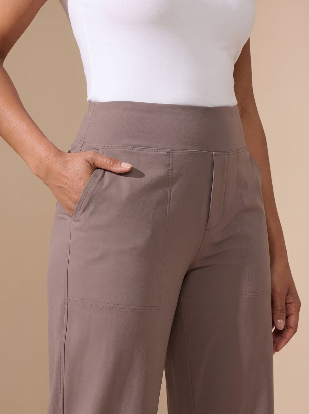 Femke High-Waist Wide-Leg Stretch Trousers with Pockets - image 3