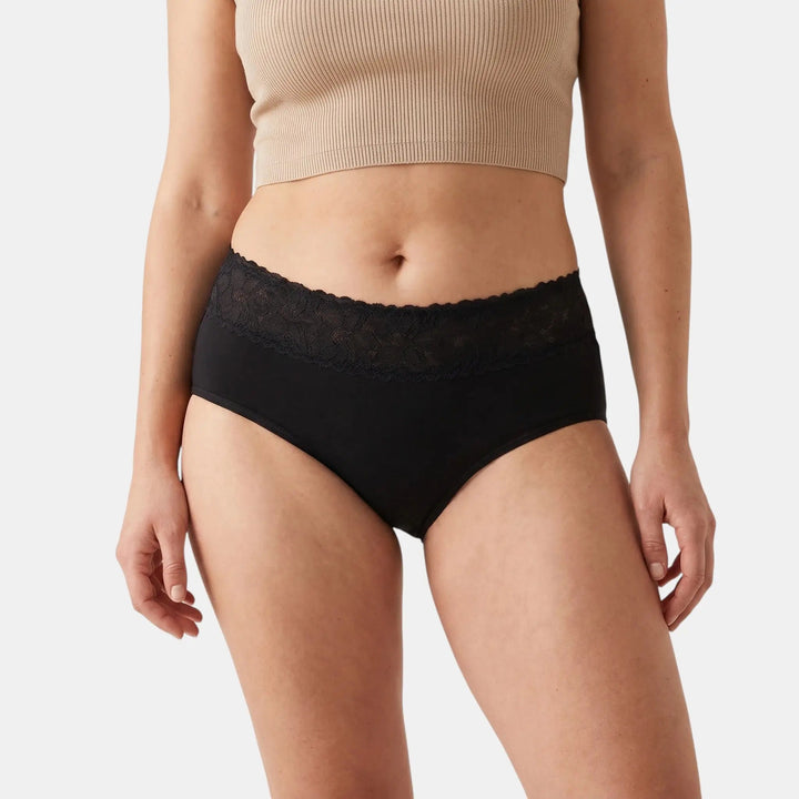 Rhiannon | Women's Seamless Period Underwear for Invisible Lines