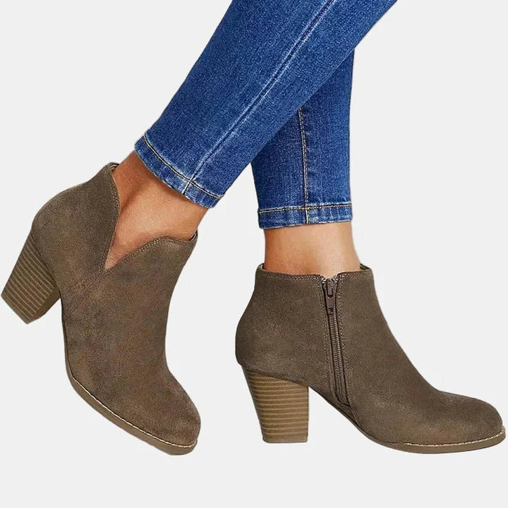 Wynne | Women's Orthopedic-Style Cushioned Boots for Long Days, image 3